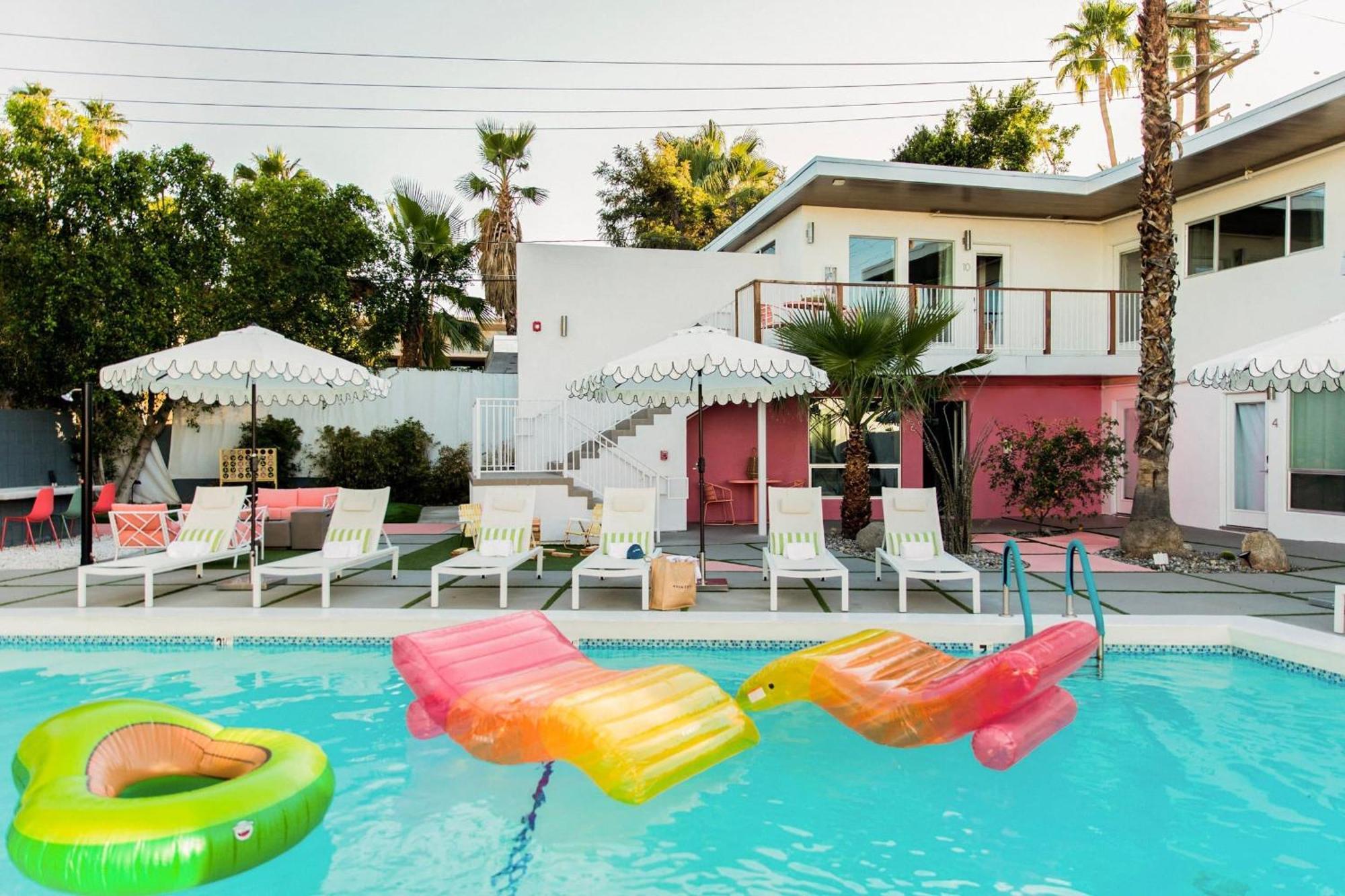 פאלם ספרינגס The Wesley Hotel By Avantstay Retro Spacious W Bbq Pool Spa מראה חיצוני תמונה